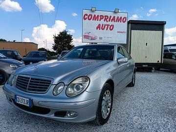 Mercedes-benz E 270 CDI cat Elegance