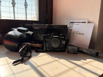 Fujifilm X-T30 II + Leather cover e grip