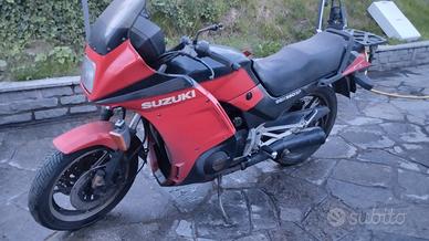 Suzuki GSX 550