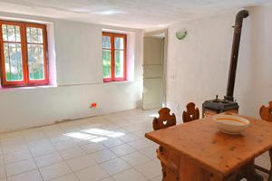 CASA SEMINDIPENDENTE A CALLABIANA