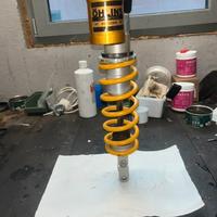 Mono ammortizzatore Ohlins per 450cc