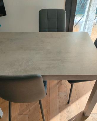 Tavolo Mondo Convenienza 4 persone + 3 Sedie