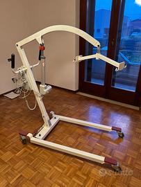 Sollevatore elettrico anziani/disabili KSP