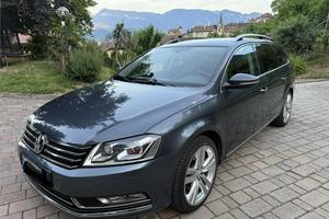 VW Passat Variant 2.0 TDI 170 CV 4M DSG