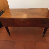 Tavolo a Bandelle 1800