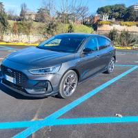 Ford Focus St Line X