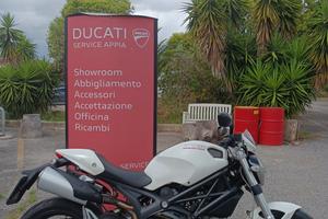 Ducati Monster 696plus