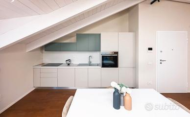 Mansarda in Zona Via Parco del vecchio Bovio