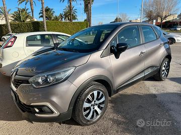 RENAULT Captur 2ª serie - 2017
