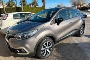 RENAULT Captur 2ª serie - 2017