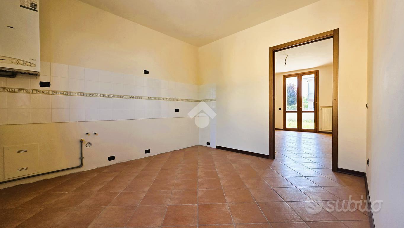 3 LOCALI A CURTATONE - Vista 5