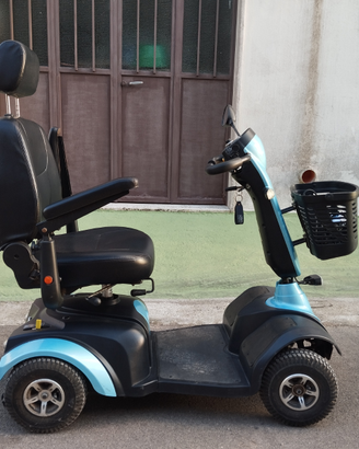 Scooter elettrico 4 ruote