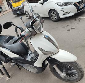 Beverly 125  2015 