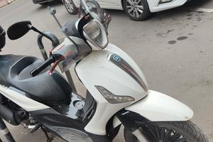 Beverly 125  2015 