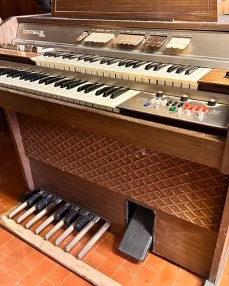 Organo Crumar model 200 vintage