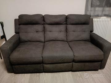 Divano recliner elettrico