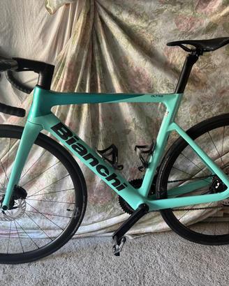 Bicicletta Bianchi Sprint Disc 105 12s - Celeste M