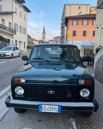 Lada Niva