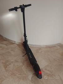monopattino Elettrico 
