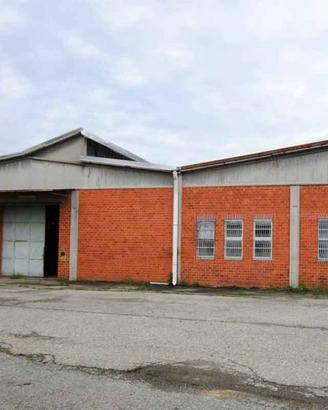 Immobile di 1410 m² con più di 5 locali a Andorno 