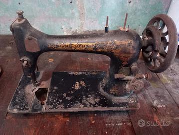 macchina da cucire 