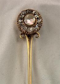 Spilla in oro 750 e pietre naturali