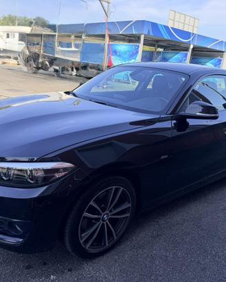 BMW Serie 2 Coupè 220d Sport