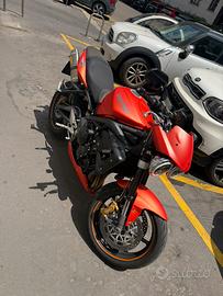 Triumph street triple R 675 (2009) - arrow 41k km
