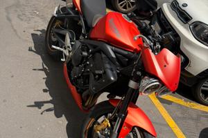 Triumph street triple R 675 (2009) - arrow 41k km