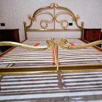 Letto in ottone