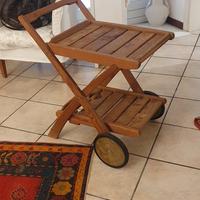 Carrello in legno con ruote e pieghevole 