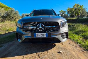 MERCEDES GLB 2.0 4MATIC PREMIUM AMG