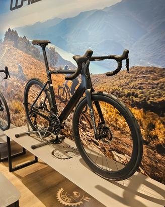 WHISTLE VAERO 2R ULTEGRA Di2