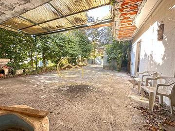 Villa panoramica immersa nel verde a Sant'Alfio