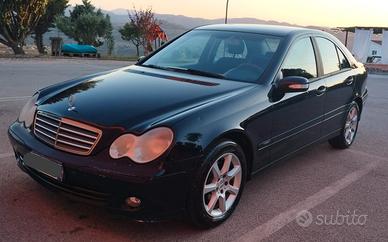 Mercedes-Benz classe C220 usata