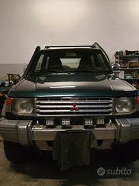 pajero gls