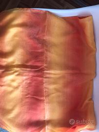 Sciarpa gialla arancione