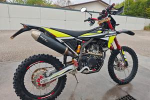 Fantic XEF 250
