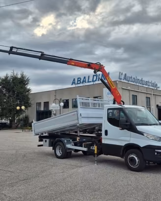 Iveco Daily 60-150 gru e ribaltabile