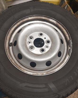 Pneumatici Hankook 225/70/R15 C