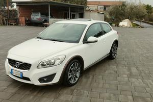 Volvo C30 D2 R-Design 1.6 diesel
