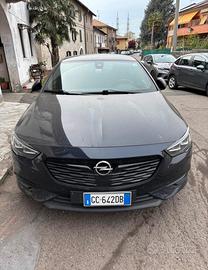 Opel insignia 2020 grand sport