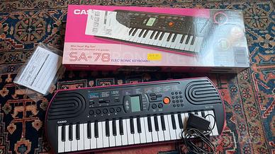 Pianola casio SA-78 con borsa e alimentatore