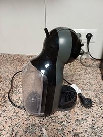 MACCHINA PER CAFFE' NESCAFE' DOLCE GUSTO