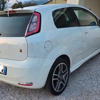 fiat punto 2012