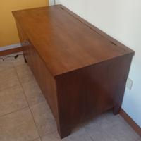 Cassapanca tipica Toscana in legno massello. 