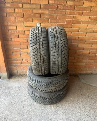 4 Gomme 215/60 16 99v 4 stagioni m+s