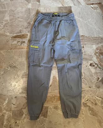 Pantaloni Cargo IUTER grigi con ricamo giallo -S/M