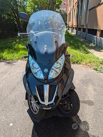 Piaggio MP3 300 2013 – 18.000 km – Patente B