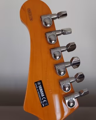chitarra Yamaha Pacifica 612V II FM Root Bee